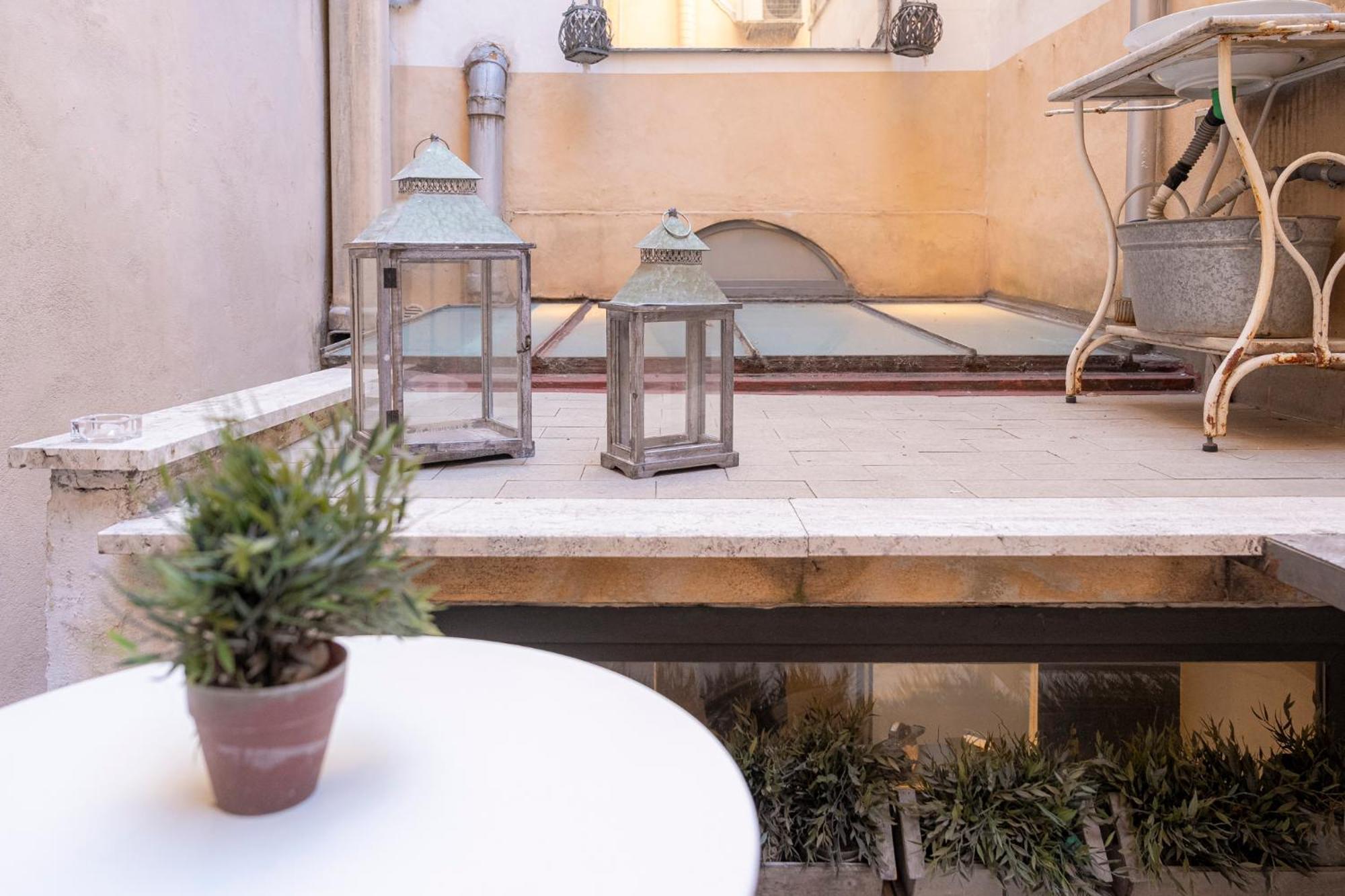 Homehouse Serpenti - Colosseum - Rione Monti Roma Quarto foto